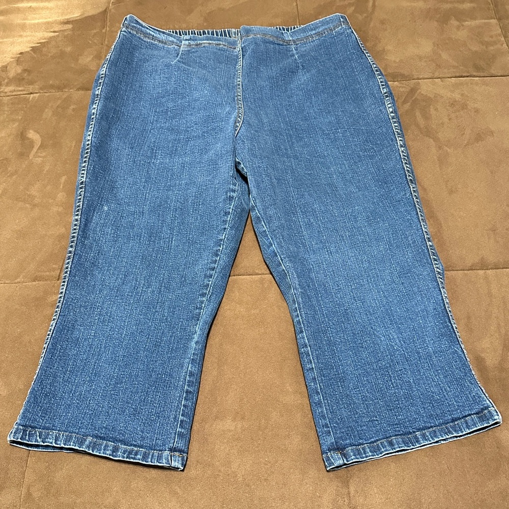 White Stag Blue Denim Women's Stretch Capris